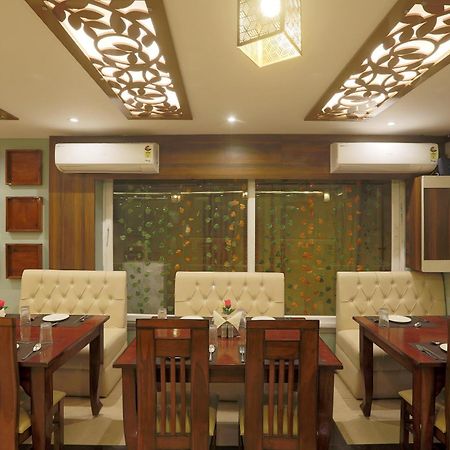 Hotel Prithvi-Raj Near Delhi Airport Нью-Дели Экстерьер фото