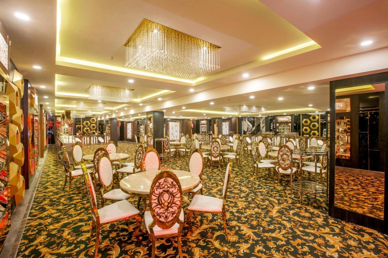 Hotel Prithvi-Raj Near Delhi Airport Нью-Дели Экстерьер фото