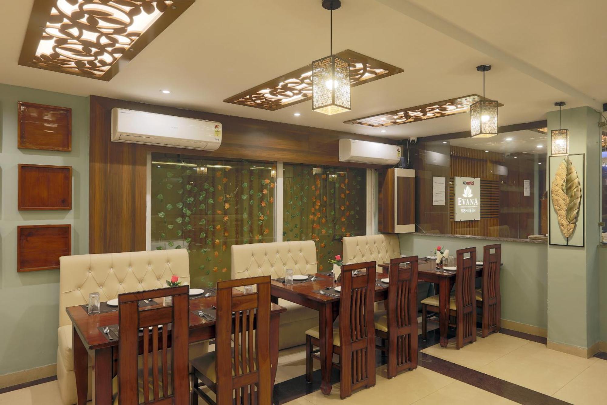 Hotel Prithvi-Raj Near Delhi Airport Нью-Дели Экстерьер фото